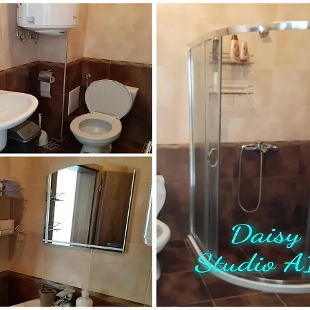 Apartment-studio Daisy In Kiwi Gardens Complex